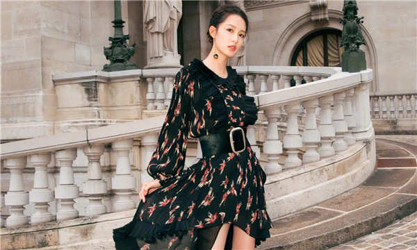 云龙标题：包生男孩机构：助你成功代怀生子，实现家庭梦想